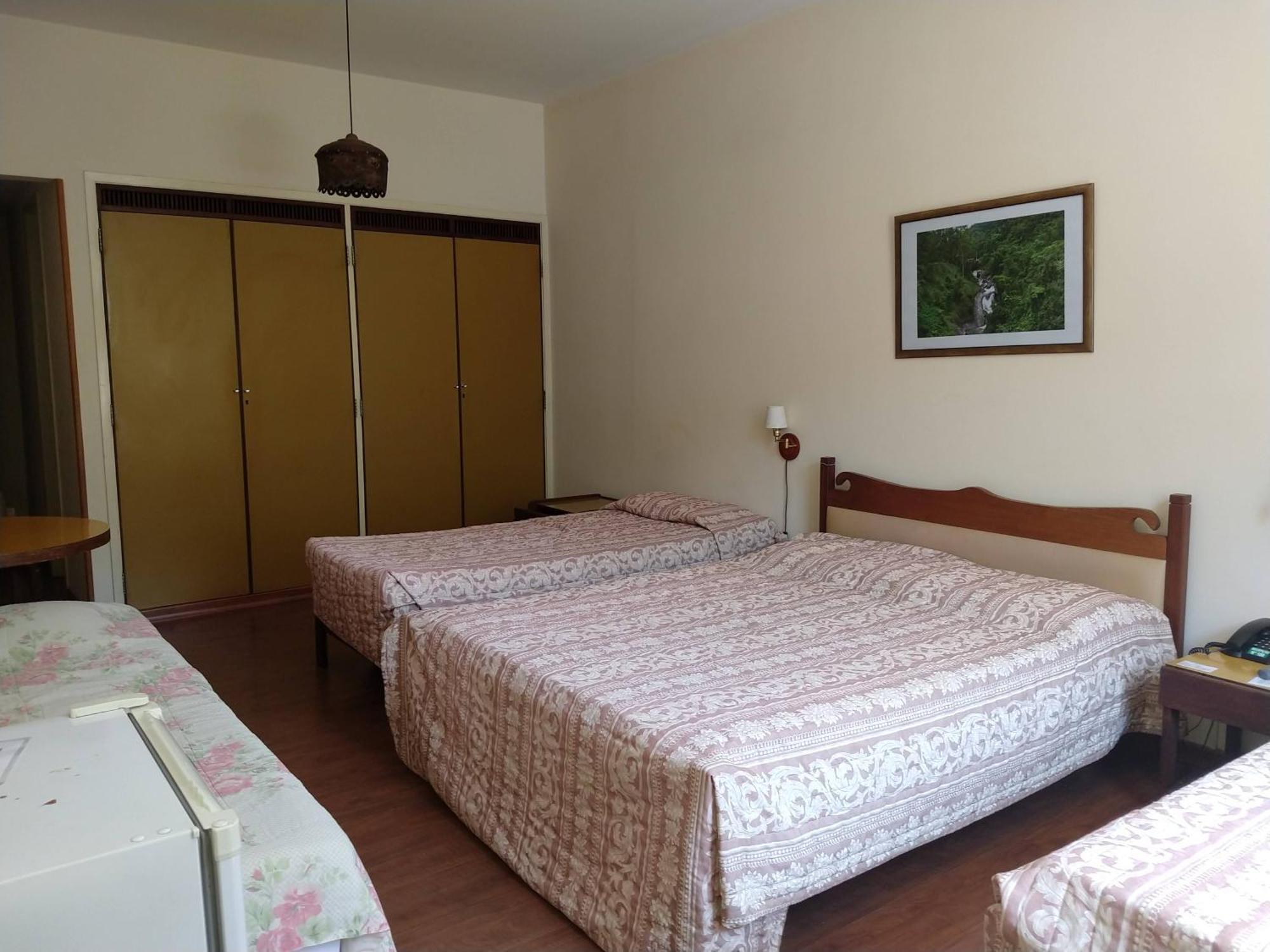 Hotel Bucsky Nova Friburgo Oda fotoğraf