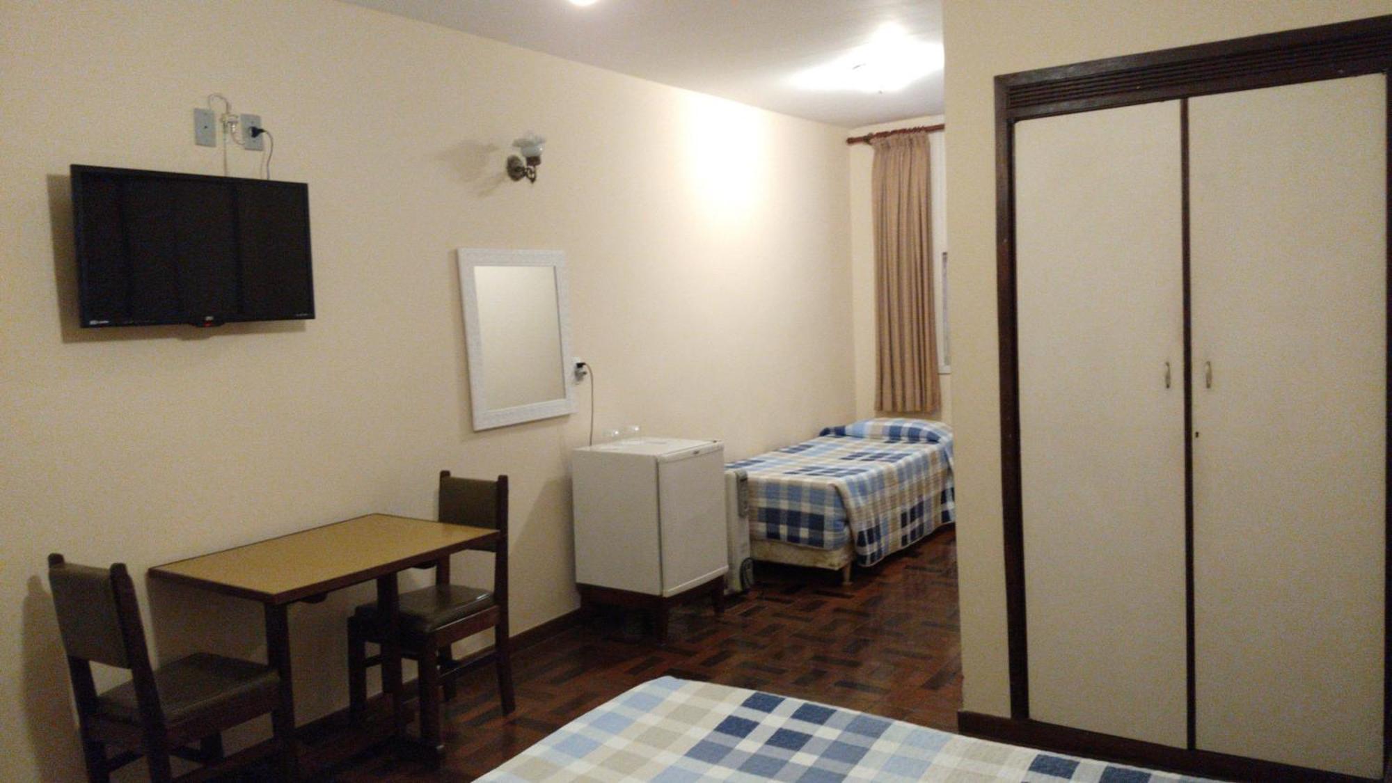 Hotel Bucsky Nova Friburgo Oda fotoğraf